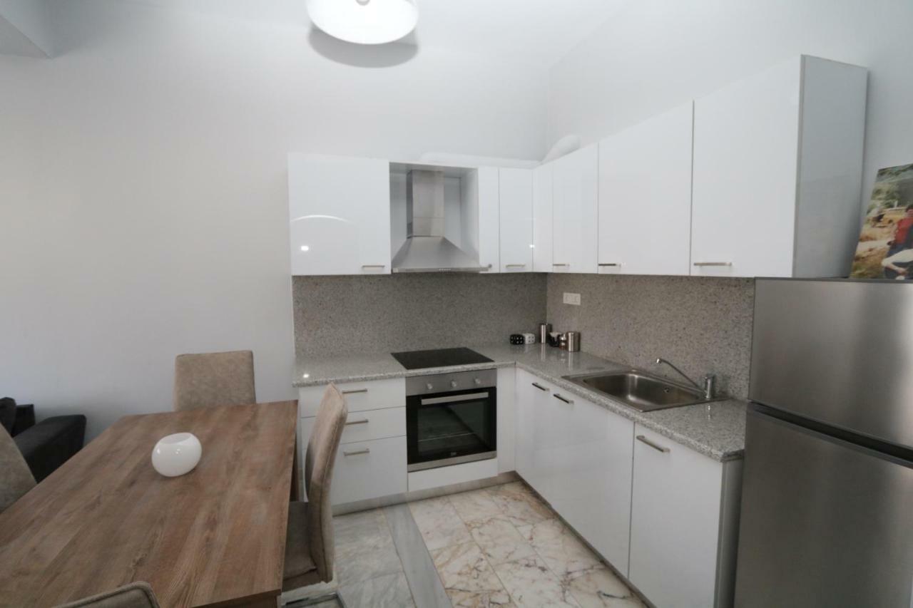 Molly Apartments Argostoli  Exterior photo